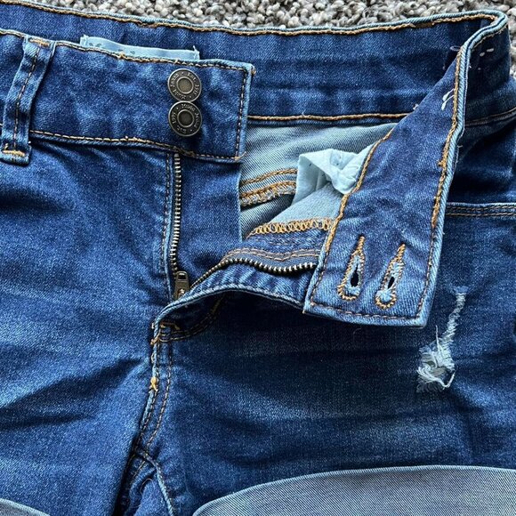 Mudd Shorts Womens Size 14 Blue Denim Midrise Cotton Button Shorts - Picture 3 of 8